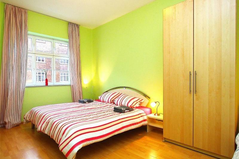 Private Room Hannover Exterior photo